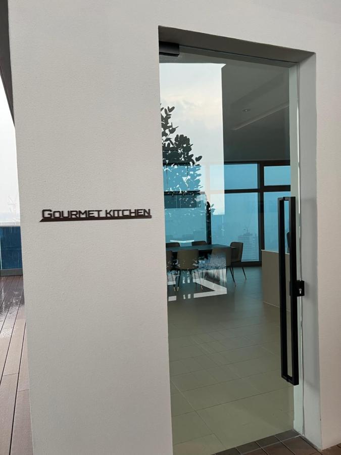 Crystal Suites At Eaton Klcc Kuala Lumpur Exteriör bild